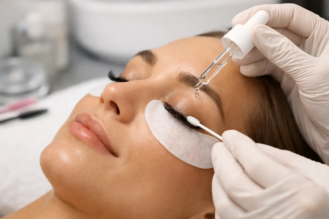 How to Use Lash Remover Safely